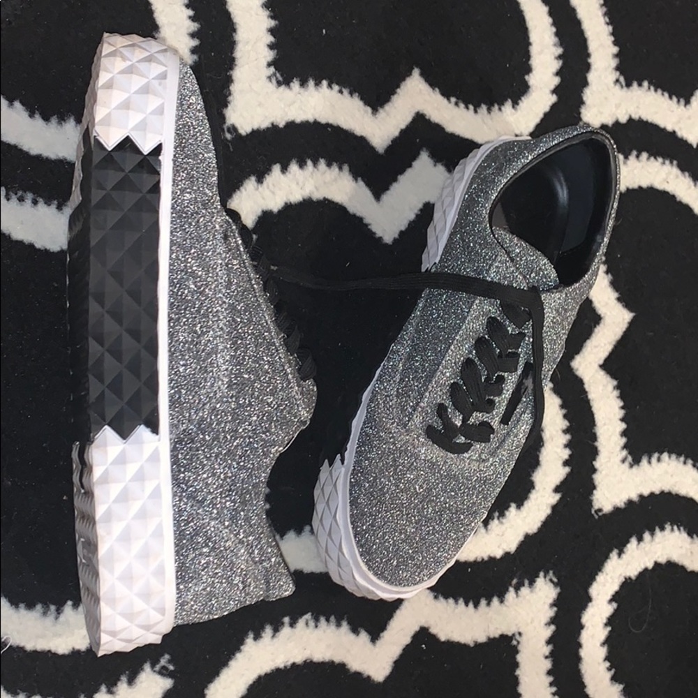 Kendal and Kylie glitter sneaker